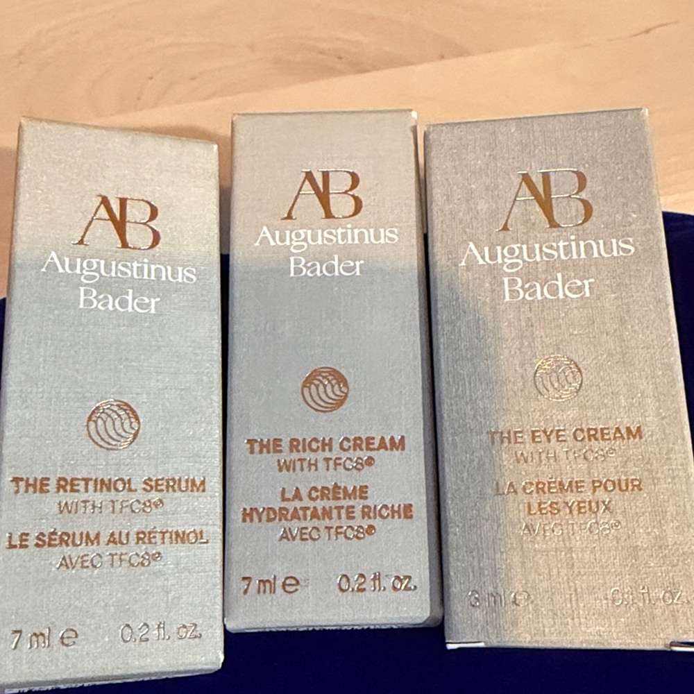 Augustinus Bader Skincare Set with Blue Pouch - Picture 3 of 3